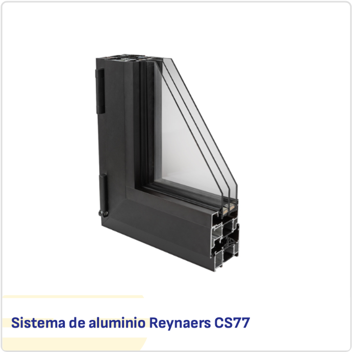 Corte de perfil de aluminio Reynaers CS77 en acabado antracita con rotura de puente térmico