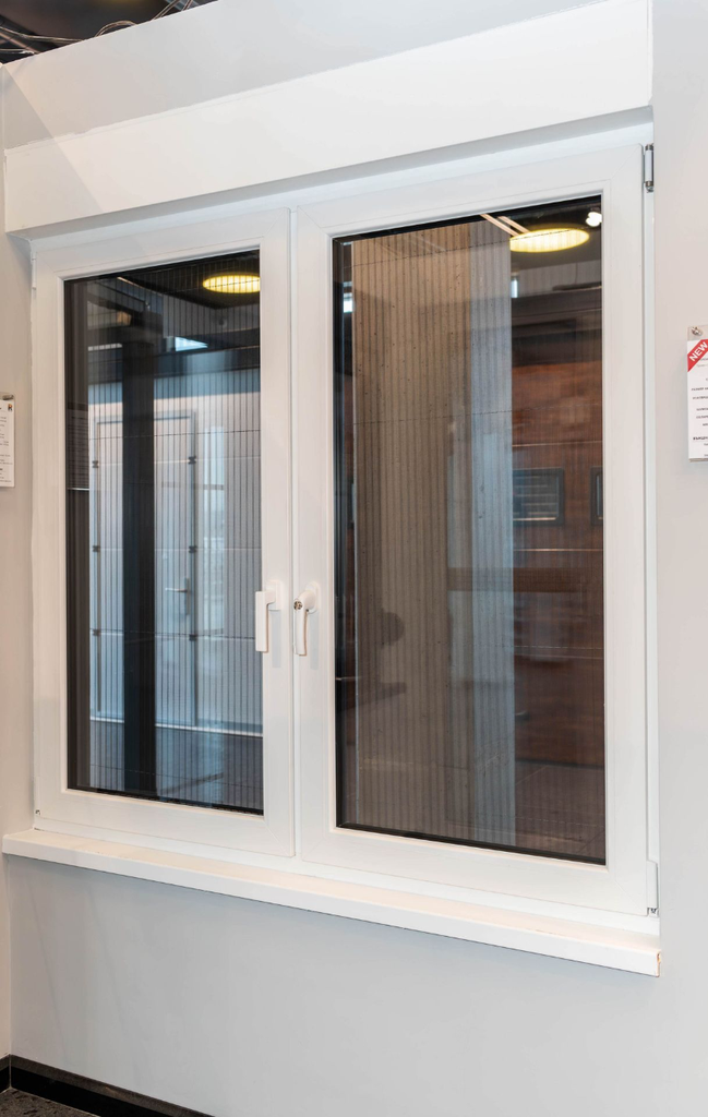 Ventana PVC 600x800 Color	Blanco  Triple cristal Planistar Sun Plus 4/12/4/14/4 con gas Argón    hoja oscilobatiente